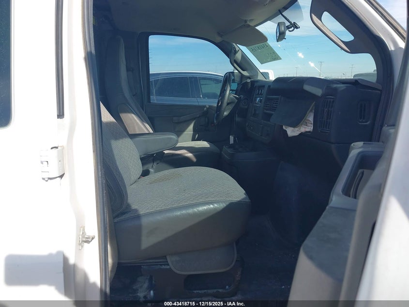 1GCWGAFF4G1288830 2016 CHEVROLET EXPRESS photo no. 5