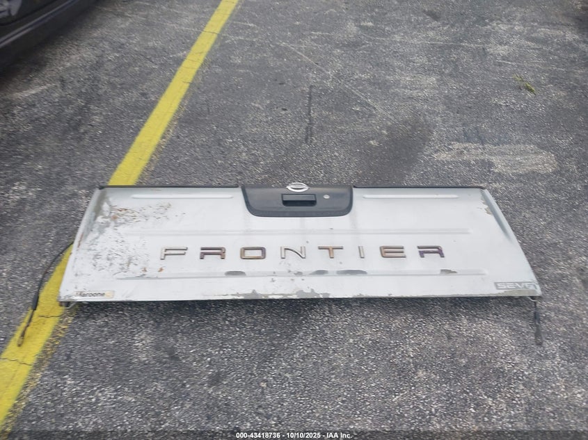 1N6ED29X32C305996 2002 NISSAN NAVARA (FRONTIER) photo no. 12