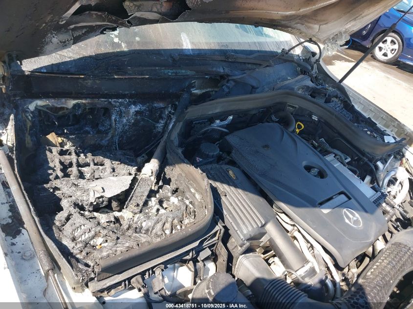 2016 Mercedes-Benz Glc 300 VIN: WDC0G4JB3GF105894 Lot: 43418751