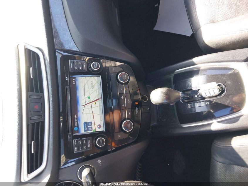 2015 Nissan Rogue Sl VIN: 5N1AT2MV5FC840890 Lot: 43418764