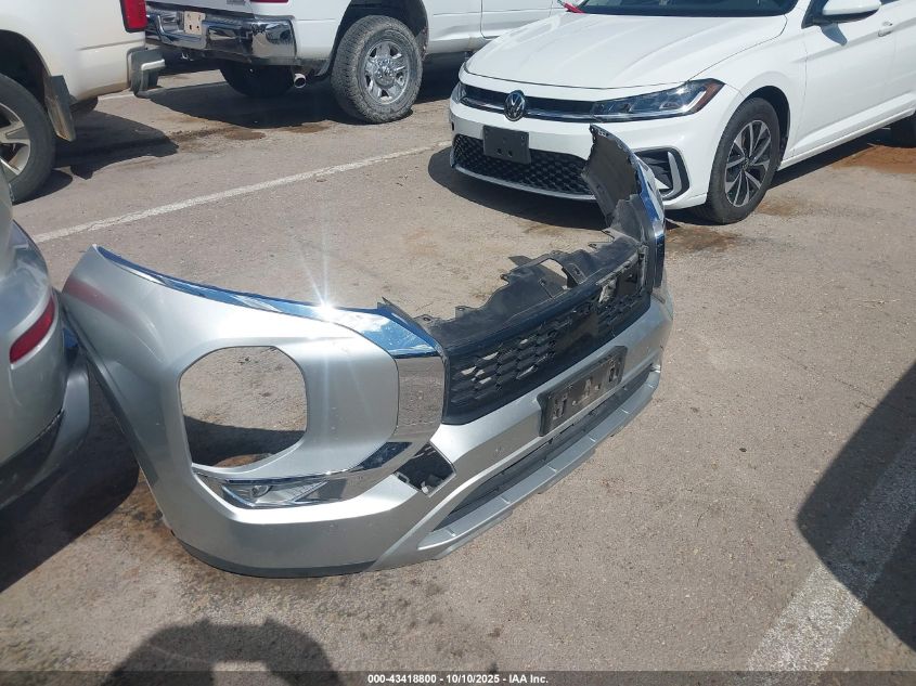 2024 Mitsubishi Outlander Se 2.5 2Wd/Se Black Edition S-Awc/Se Black Edition W/Pano Roof S-Awc VIN: JA4J3VA87RZ043993 Lot: 43418800