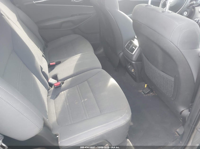 2019 Kia Sorento 2.4L Lx VIN: 5XYPG4A30KG512686 Lot: 43418857