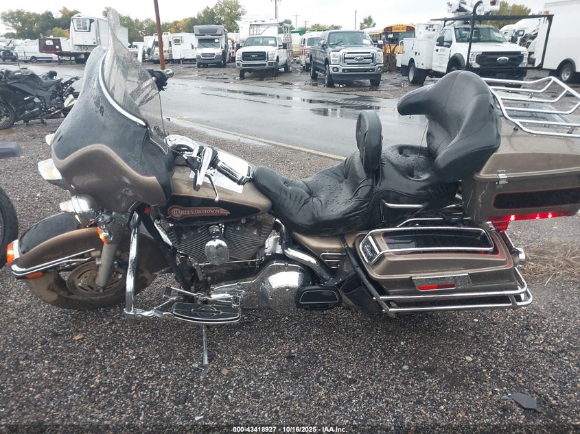 2005 Harley-Davidson Flhtci VIN: 1HD1FFW155Y602020 Lot: 43418927