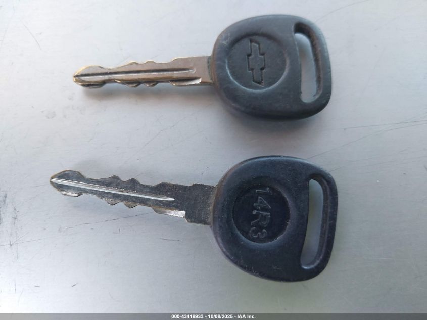 2002 Chevrolet Astro Ls VIN: 1GNDM19X72B147863 Lot: 43418933