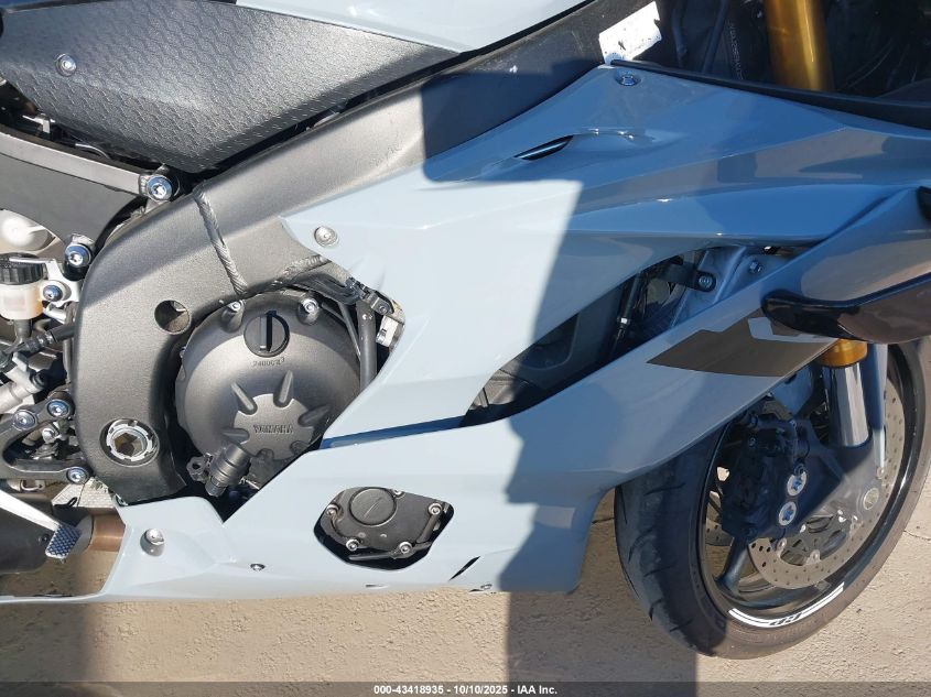 2017 Yamaha Fz10 VIN: JYARN48E9HA000273 Lot: 43418935