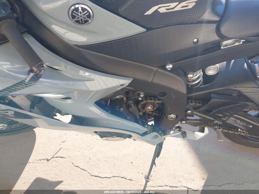 2017 Yamaha Fz10 VIN: JYARN48E9HA000273 Lot: 43418935