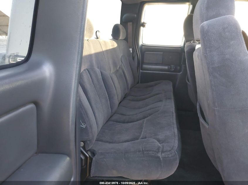 2002 Chevrolet Silverado 1500 Ls VIN: 2GCEC19T721171996 Lot: 43418976