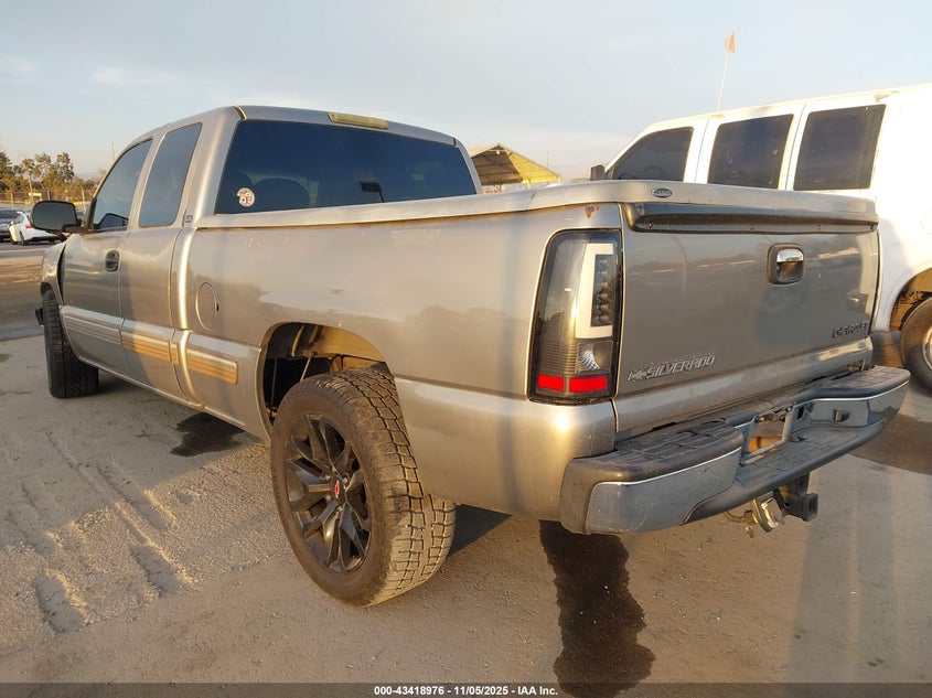 2GCEC19T721171996 2002 CHEVROLET SILVERADO photo no. 3