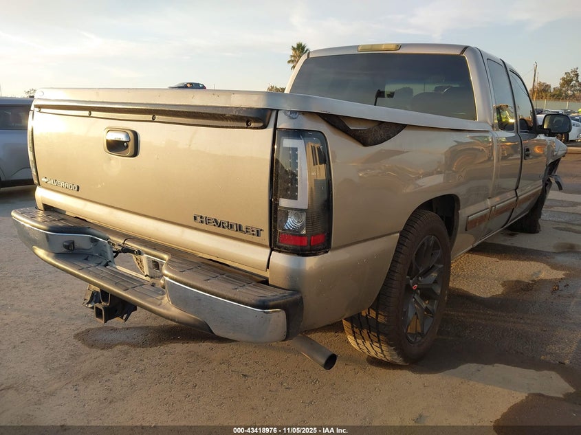 2GCEC19T721171996 2002 CHEVROLET SILVERADO photo no. 4