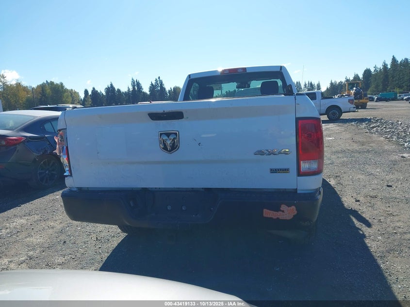 2019 Ram 1500 Classic Tradesman 4X4 8' Box VIN: 3C6JR7DG8KG502447 Lot: 43419133