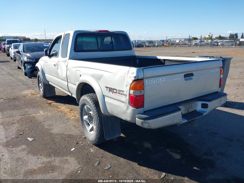 5TESN92N12Z020932 2002 TOYOTA TACOMA photo no. 3