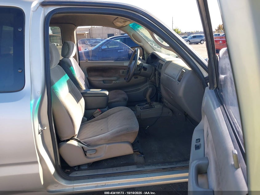5TESN92N12Z020932 2002 TOYOTA TACOMA photo no. 5