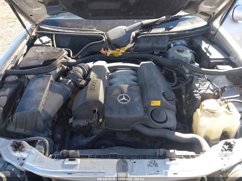2000 Mercedes-Benz E 320 4M VIN: WDBJF82J1YX033730 Lot: 43419178