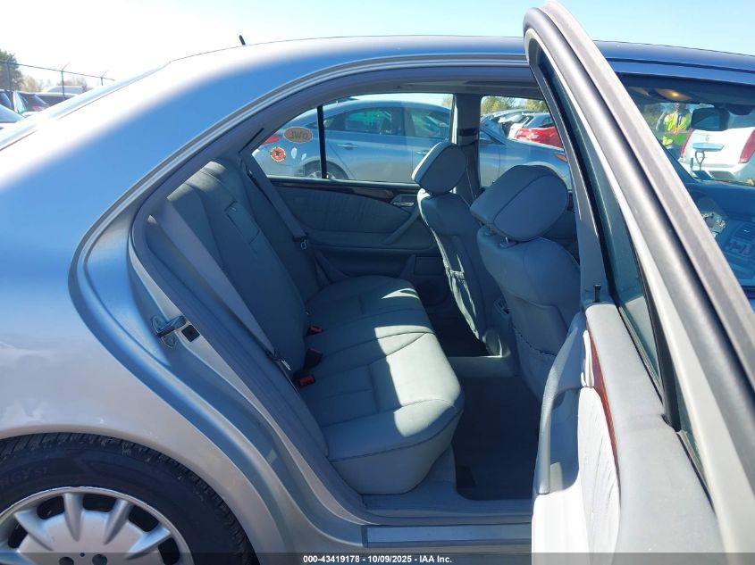 2000 Mercedes-Benz E 320 4M VIN: WDBJF82J1YX033730 Lot: 43419178