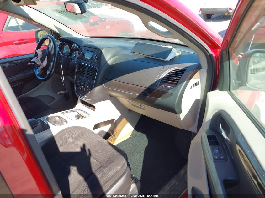 2014 DODGE GRAND CARAVAN SXT - 2C4RDGCGXER149980