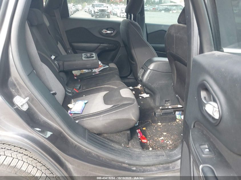 2014 Jeep Cherokee Latitude VIN: 1C4PJLCSXEW262168 Lot: 43419284