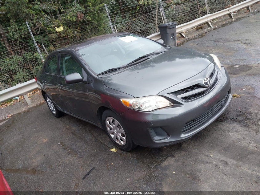 2T1BU4EE4BC722394 2011 Toyota Corolla Le auction photo 1