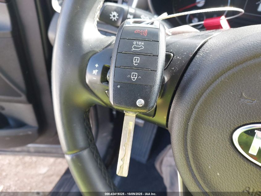 2017 Kia Sorento 2.4L Lx VIN: 5XYPGDA35HG332466 Lot: 43419325