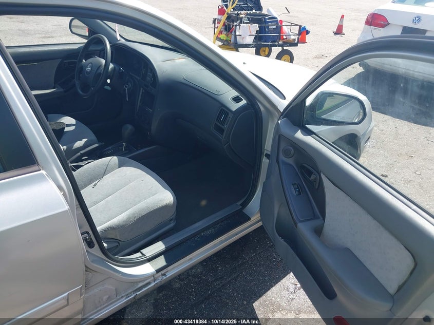 KMHDN46D96U370025 2006 HYUNDAI ELANTRA photo no. 5