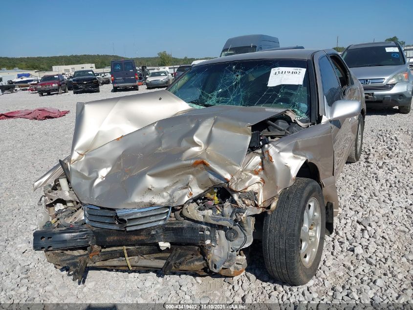 2000 Toyota Camry Le VIN: JT2BG22KXY0404152 Lot: 43419402