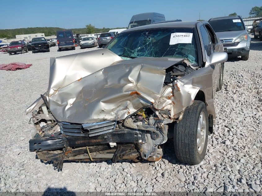 2000 Toyota Camry Le VIN: JT2BG22KXY0404152 Lot: 43419402