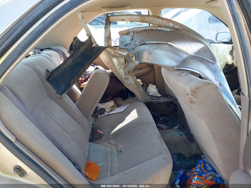 2000 Toyota Camry Le VIN: JT2BG22KXY0404152 Lot: 43419402