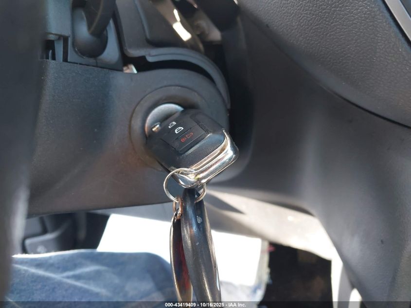 2020 Ford Escape S VIN: 1FMCU0F62LUB67028 Lot: 43419409