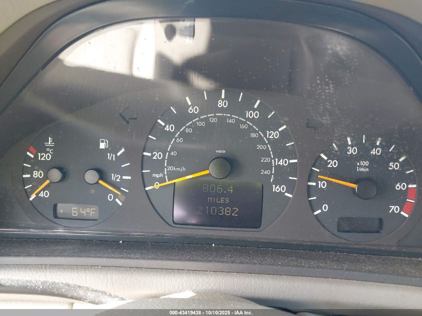 2000 Mercedes-Benz Clk 320 VIN: WDBLK65G9YT031918 Lot: 43419438