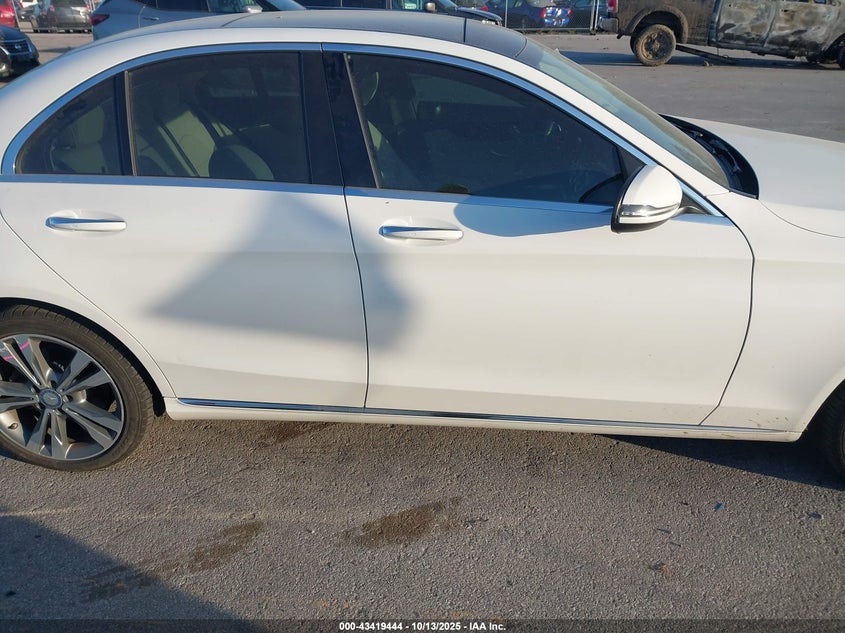2017 Mercedes-Benz C 300 4Matic VIN: 55SWF4KB8HU200425 Lot: 43419444