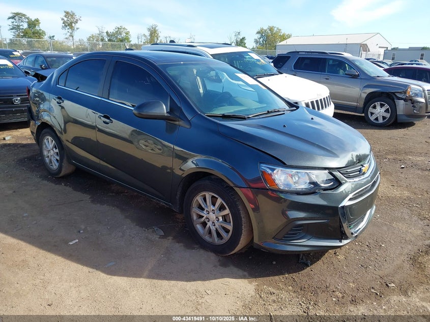 CHEVROLET SONIC FWD LT