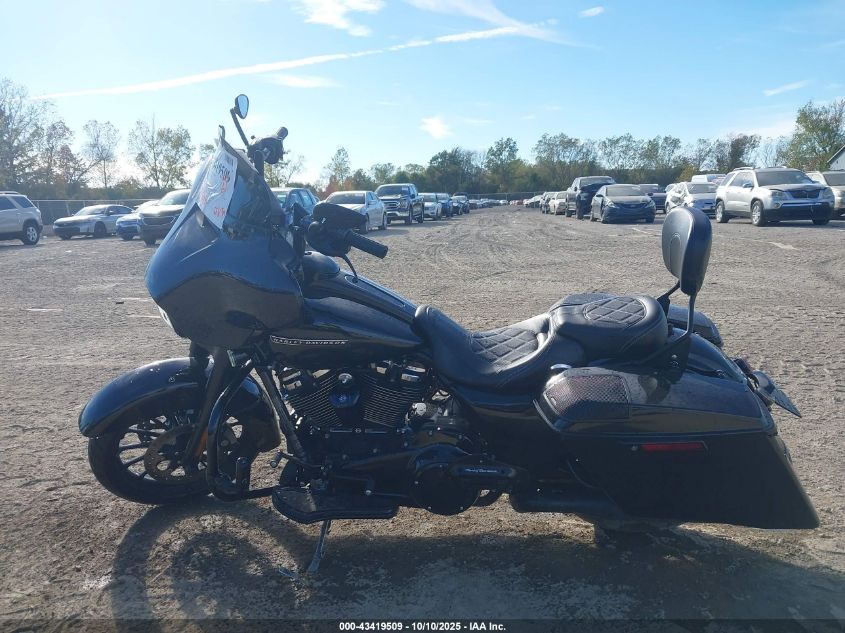 2018 Harley-Davidson Flhxs Street Glide Special VIN: 1HD1KRC15JB685589 Lot: 43419509