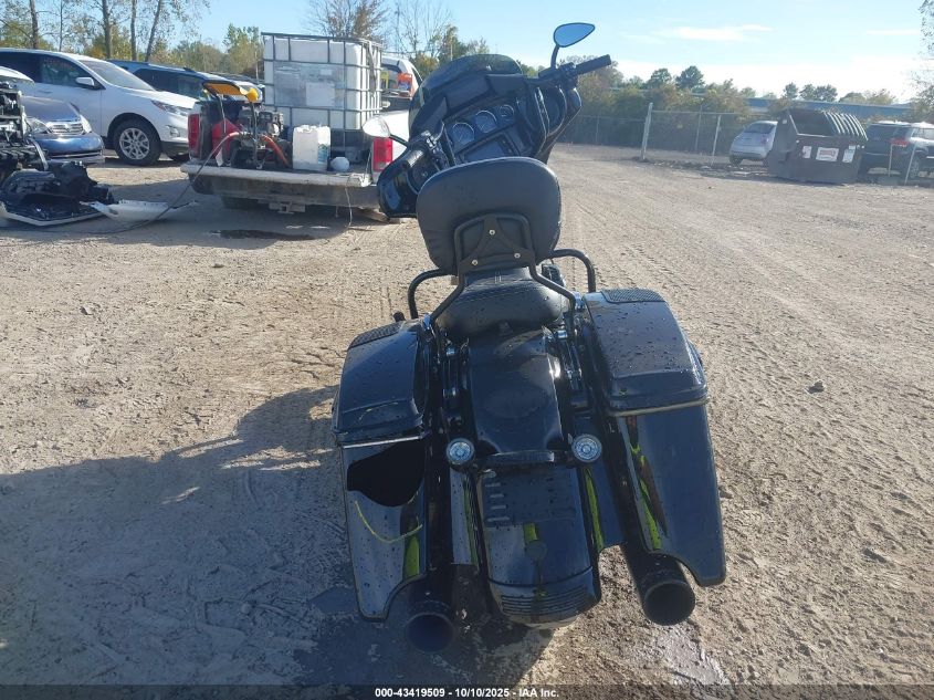 2018 Harley-Davidson Flhxs Street Glide Special VIN: 1HD1KRC15JB685589 Lot: 43419509