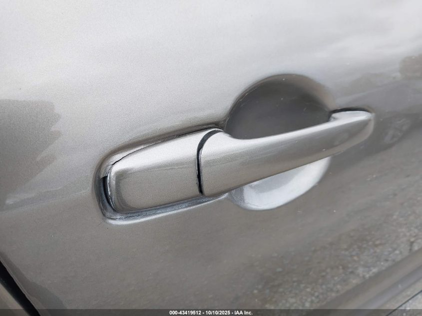 2005 Ford Mustang V6 Deluxe/V6 Premium VIN: 1ZVFT80N355238167 Lot: 43419512