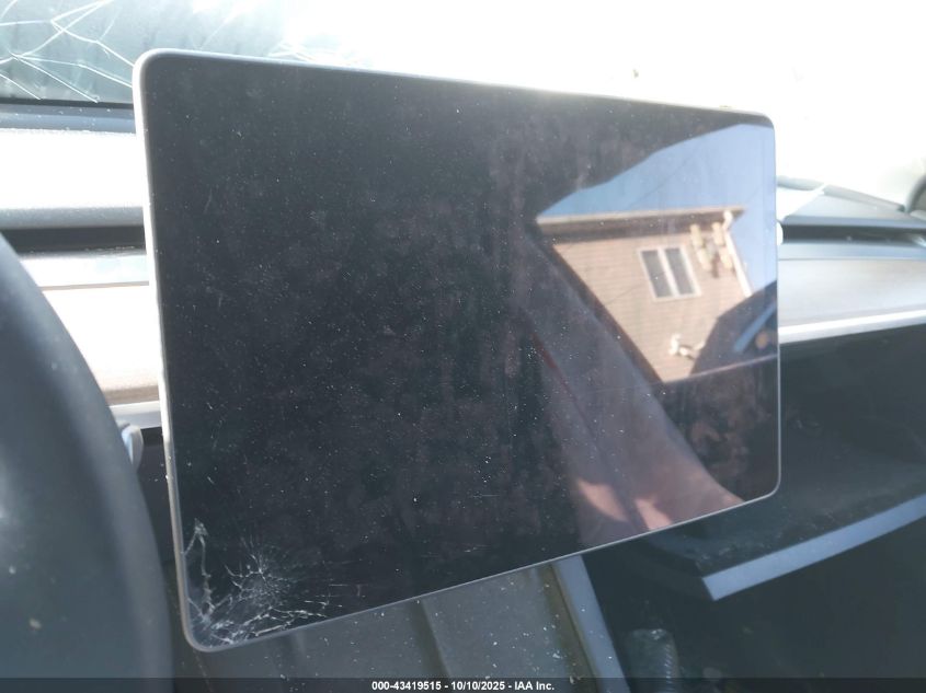 2023 Tesla Model Y Awd/Long Range Dual Motor All-Wheel Drive VIN: 7SAYGDEE3PF766927 Lot: 43419515