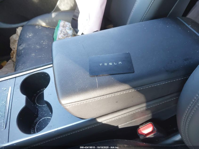 2023 Tesla Model Y Awd/Long Range Dual Motor All-Wheel Drive VIN: 7SAYGDEE3PF766927 Lot: 43419515