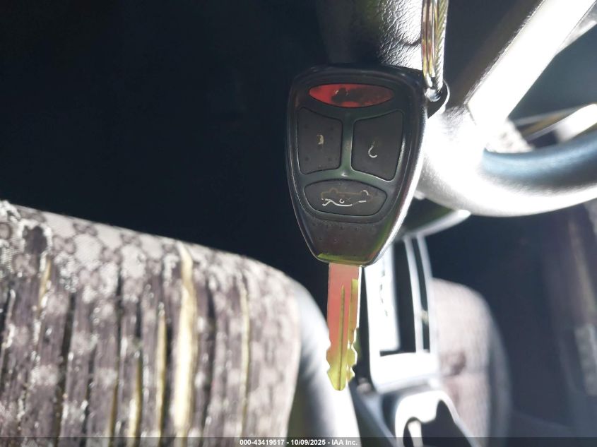 2005 Chrysler 300 VIN: 2C3JA43R05H615948 Lot: 43419517