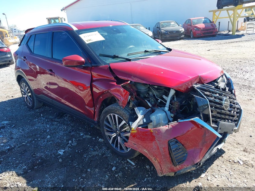 NISSAN KICKS SV XTRONIC CVT