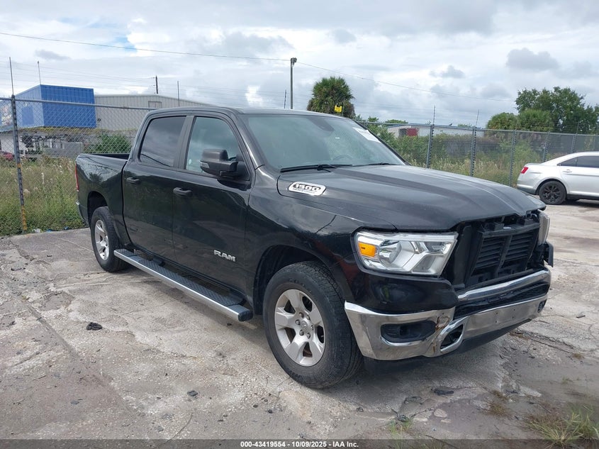 1C6RREFT9PN559689 2023 Ram 1500 Big Horn 4X2 5'7 Box auction photo 1
