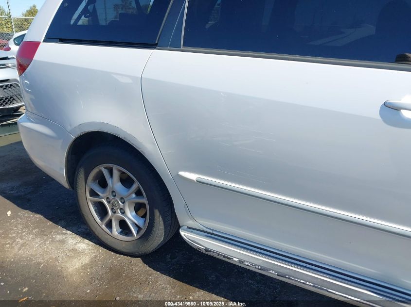 2004 Toyota Sienna Xle Limited VIN: 5TDBA22C64S010673 Lot: 43419580