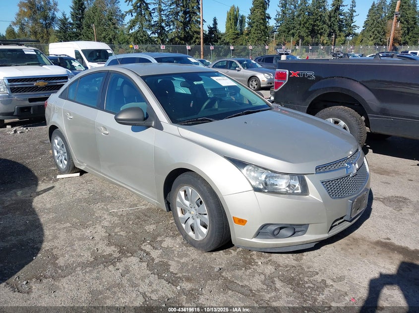 CHEVROLET CRUZE LS AUTO