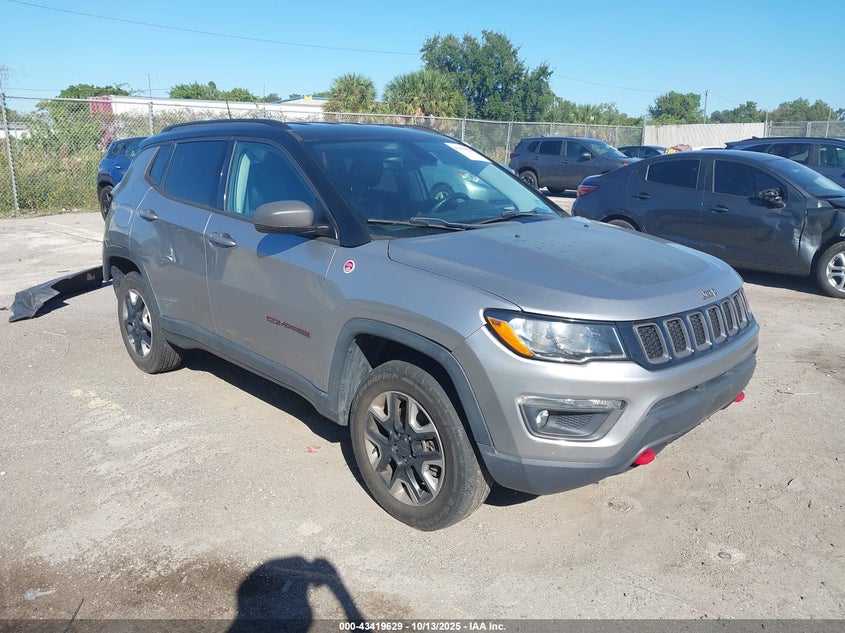 JEEP COMPASS TRAILHAWK 4X4
