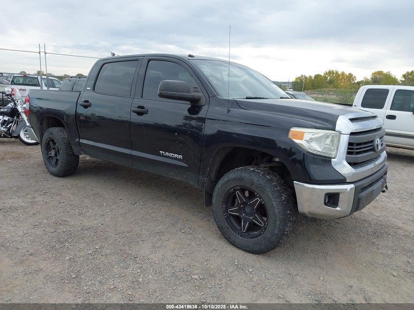 TOYOTA TUNDRA SR5 4.6L V8