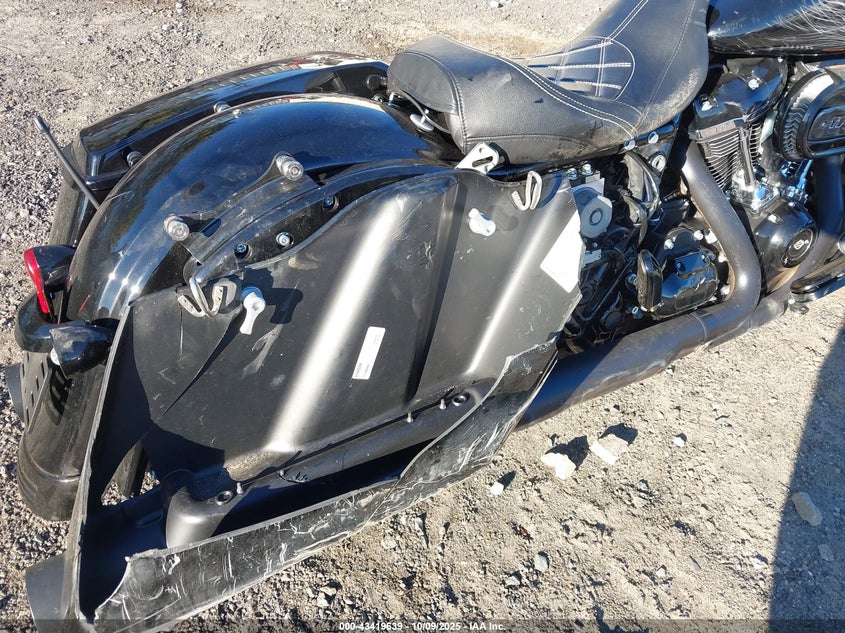 2022 HARLEY-DAVIDSON FLHXS 1HD1KRP18NB652344