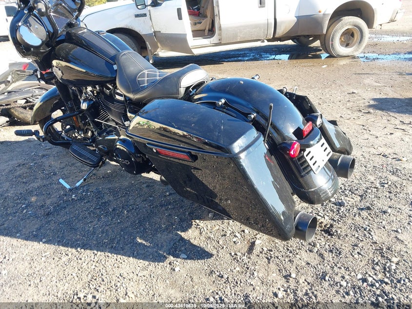 2022 HARLEY-DAVIDSON FLHXS 1HD1KRP18NB652344