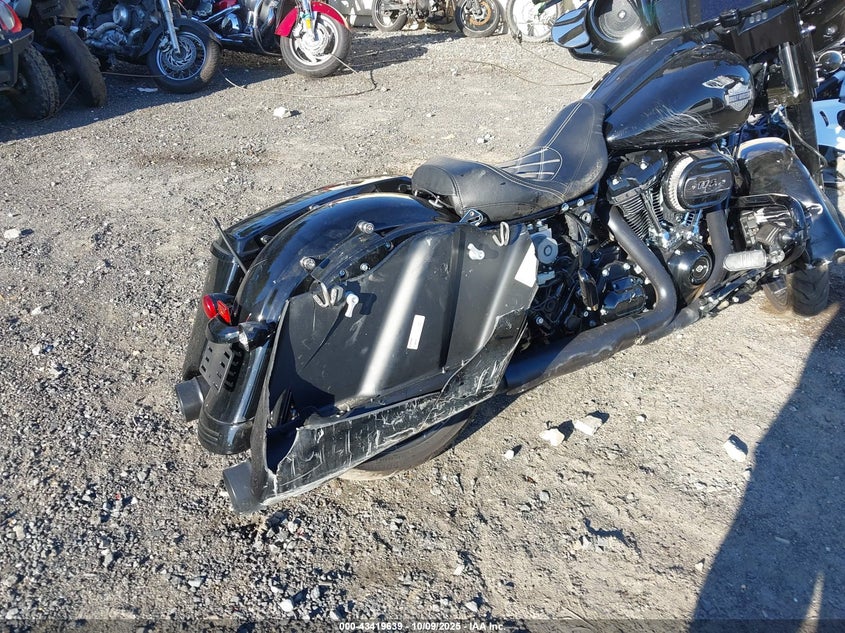 2022 HARLEY-DAVIDSON FLHXS 1HD1KRP18NB652344