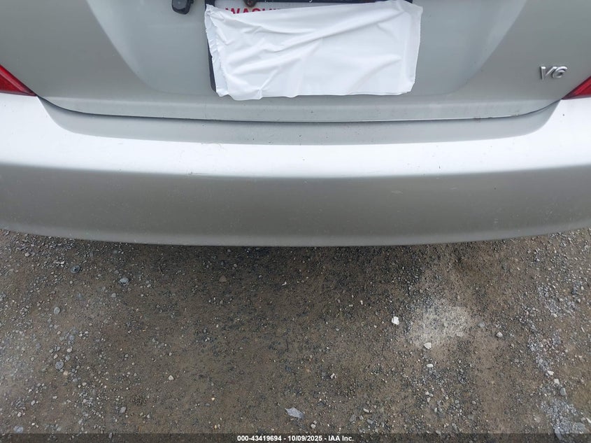 2002 Toyota Camry Xle V6 VIN: JTDBF30K220002555 Lot: 43419694