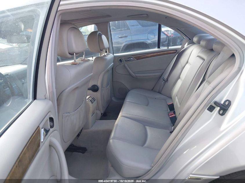 2007 Mercedes-Benz C 230 Sport VIN: WDBRF52H17E023904 Lot: 43419730