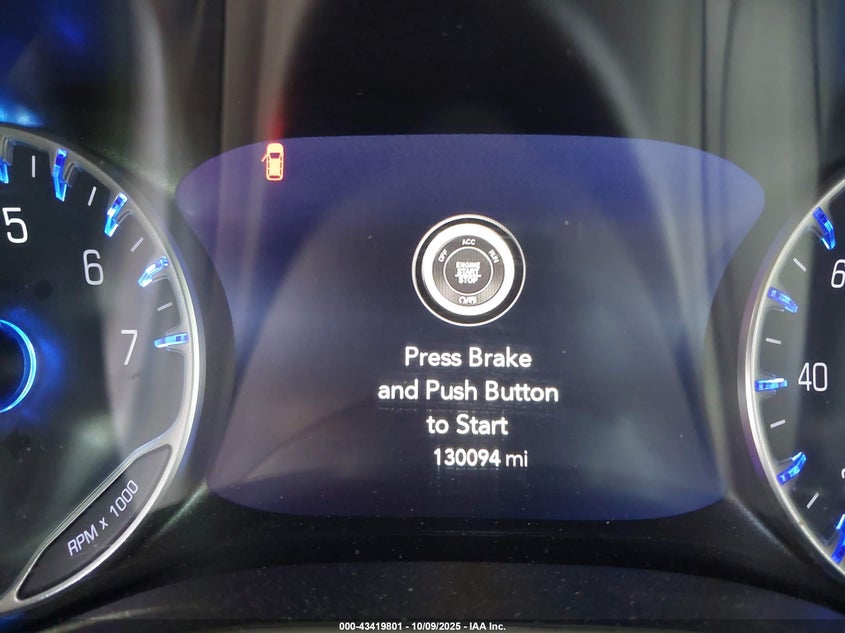 2020 Chrysler Pacifica Touring VIN: 2C4RC1FG8LR124245 Lot: 43419801