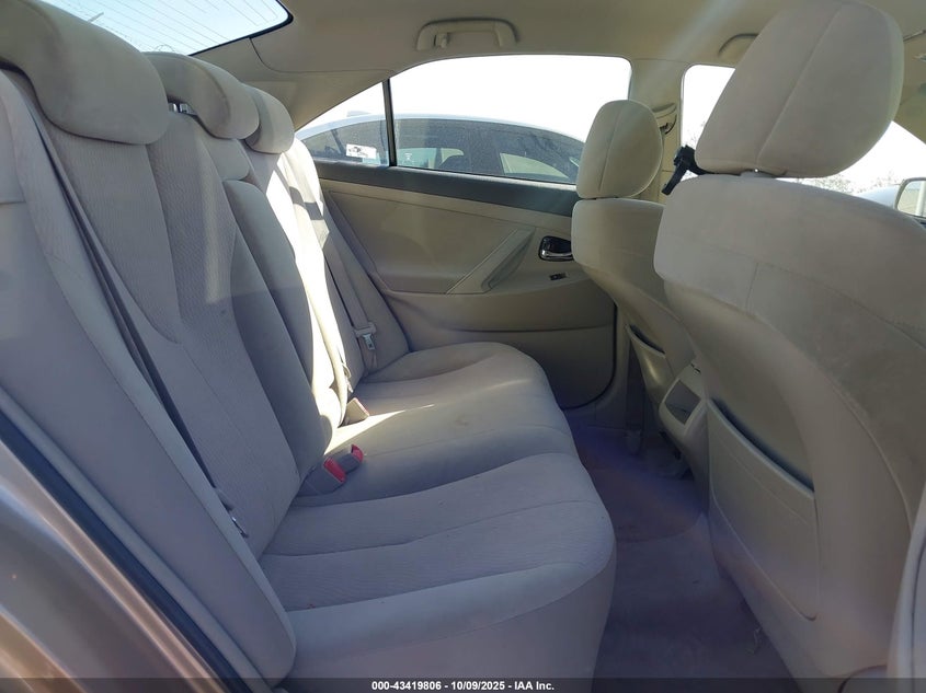 2011 Toyota Camry Le VIN: 4T1BF3EK7BU137768 Lot: 43419806