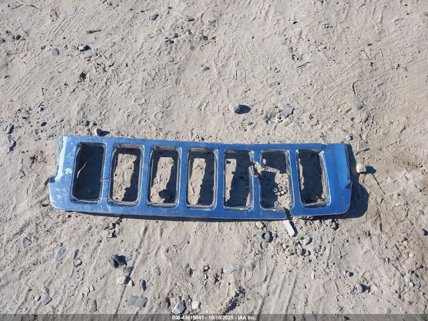 2013 Jeep Grand Cherokee Laredo VIN: 1C4RJEAG8DC520416 Lot: 43419841